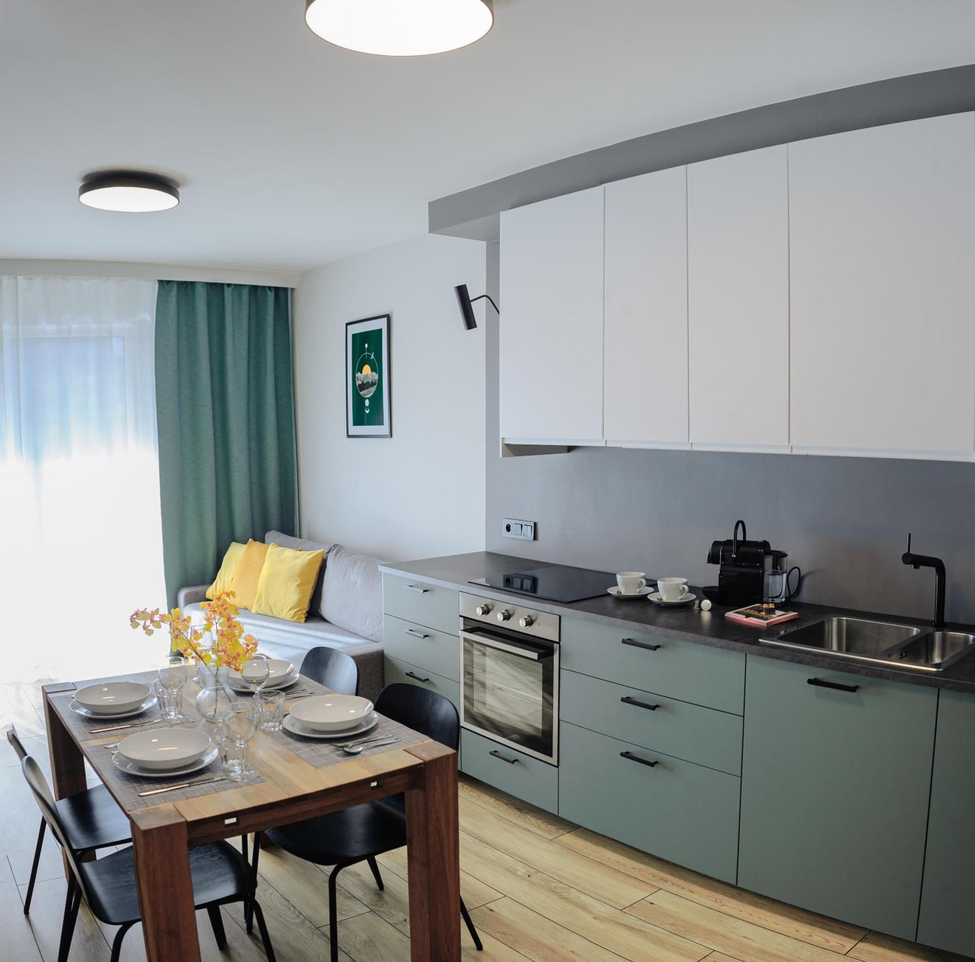 Like Home Apartments Krakow Luaran gambar